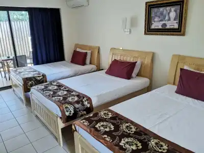 Novena Palms Motel - 41