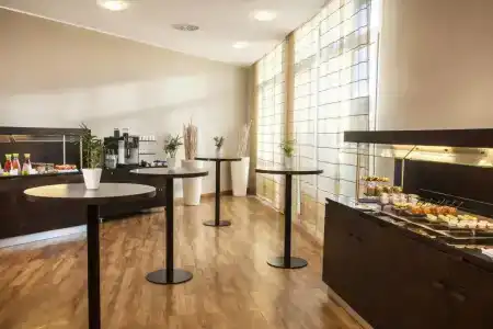 Best Western Conference AirportFrankfurt Mörfelden - 10