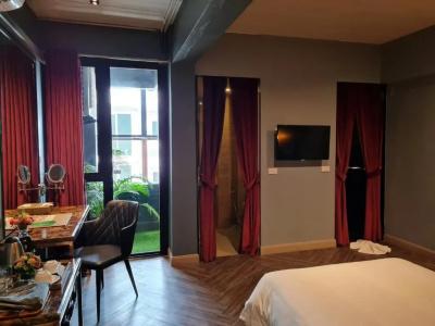 Ratchada Boutique - 58
