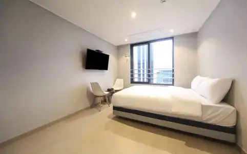Busan Lounge 26 - 25