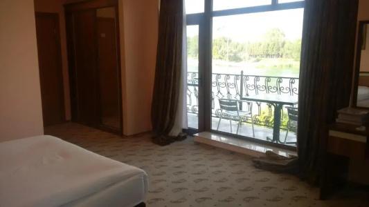 River Side - 22