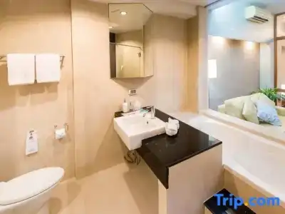 Laemtong Service Apartment - 85