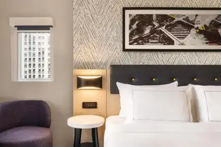 DoubleTree by Hilton New York Midtown Fifth Ave - 35