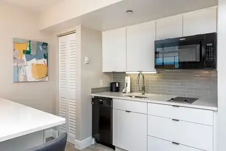 DiamondHead Beach Resort - 117