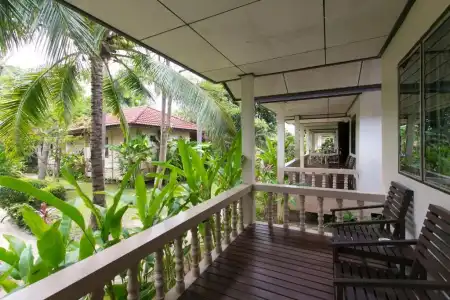 Thong Takian Resort - 29