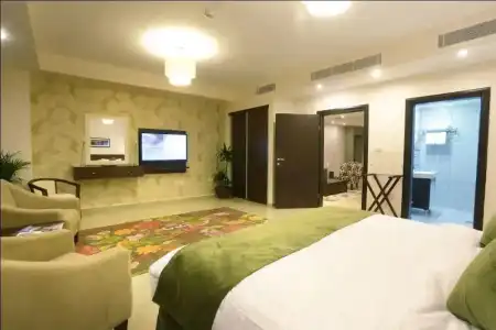 City Rose Suites - 232