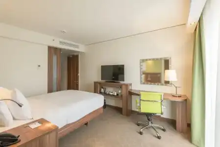 Hampton by Hilton Munich City West - 34