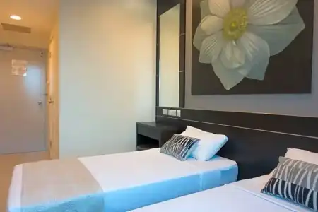 81 Changi - 20