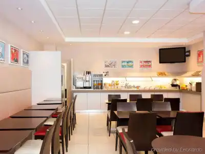 ibis Geneve Centre Gare - 16