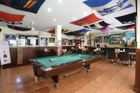 Kuta Townhouse Apartments - 14