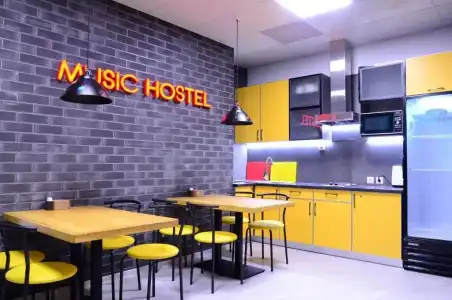 Music Hostel - 14