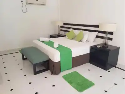 Eighth Wonder Resort - 3