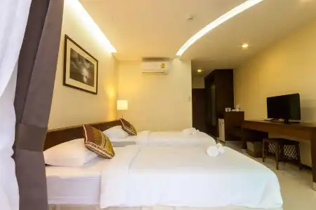 Baan Nilrath - 5