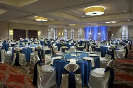 Hilton Palacio Del Rio - 33