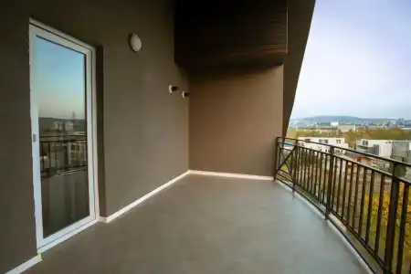 Apart West - 8