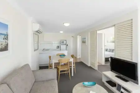Oaks Gold Coast Calypso Plaza Suites - 24