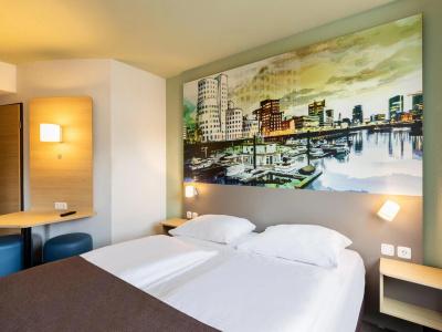 B&B Düsseldorf City-Süd - 24