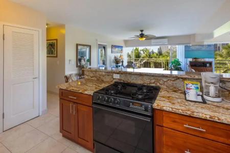 Waikiki Shore by OUTRIGGER - 21