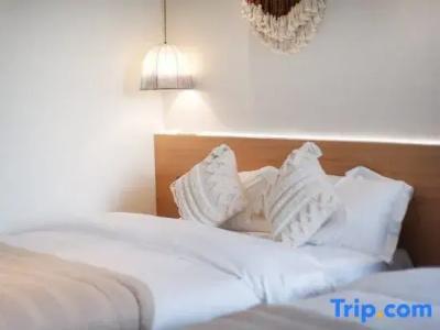 Island Skylight Resort - 92