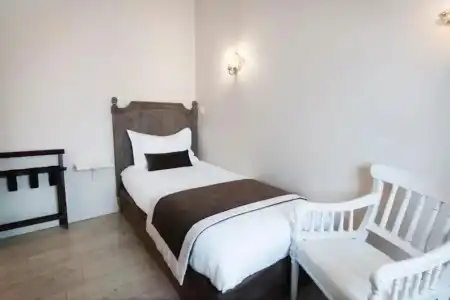 Hôtel Le Mas Saint-Joseph - 33