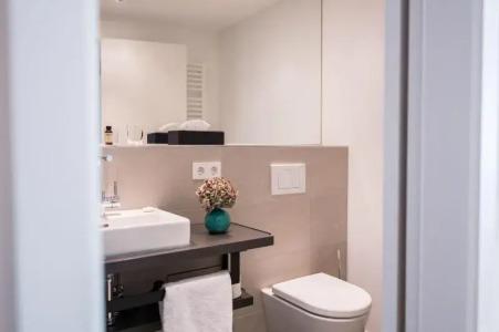 SUYTES Business Studios - 52