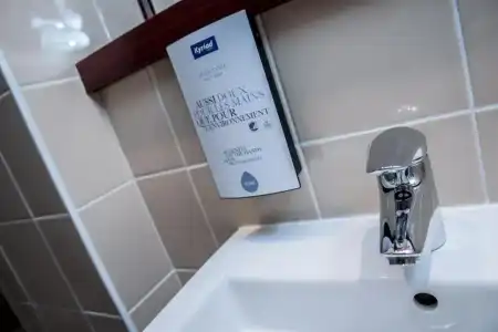 Hôtel Kyriad Rennes Nord - 57