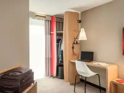 ibis Paris Gare Montparnasse 15eme - 4