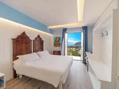 Cristina - 251