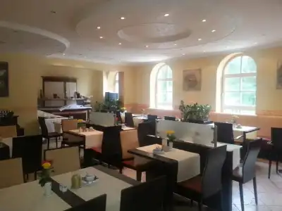Restaurant Bismarckturm - 9