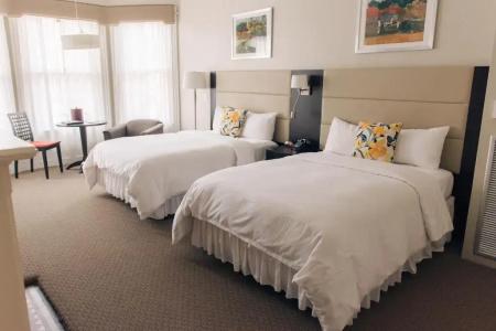 Maverick Suites at 245 Newbury St - 29