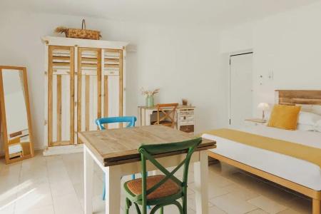 Santa Maria 24 Guest House - 143