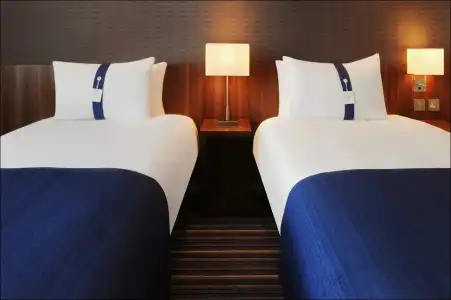 Holiday Inn Express Birmingham - Snow Hill by IHG - 4