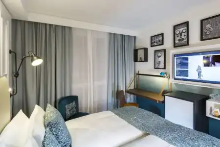 Indigo Dresden - Wettiner Platz by IHG - 68
