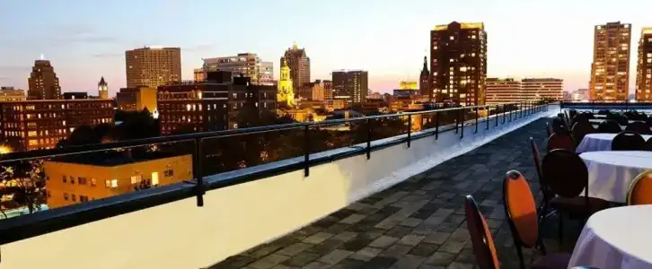 Park East - 17