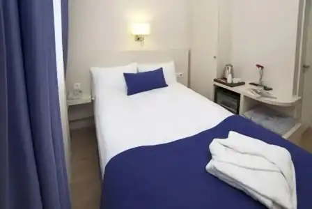 Walk In - 30