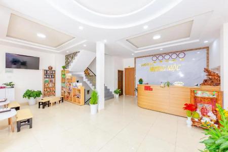 Hùng Phong - Near Dalat Market - 12