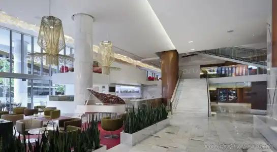 Fairmont Pacific Rim - 32