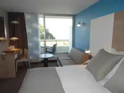Hôtel Point France - 120