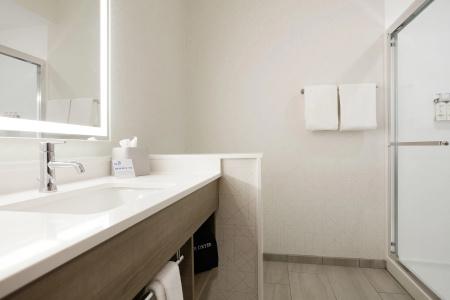 Holiday Inn Express And Suites Seattle Downtown - Lake Union by IHG - 36
