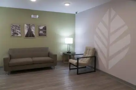 WoodSpring Suites Bakersfield East - 34