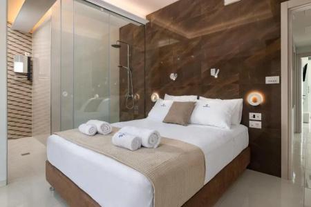 Rhodes Skyline Suites - 39