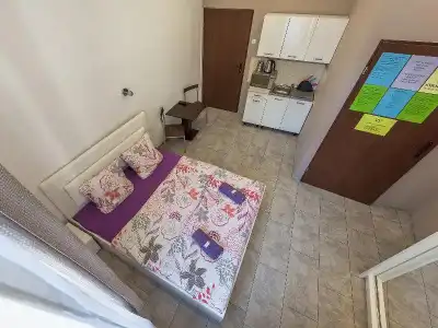 Hostel 70S - 61