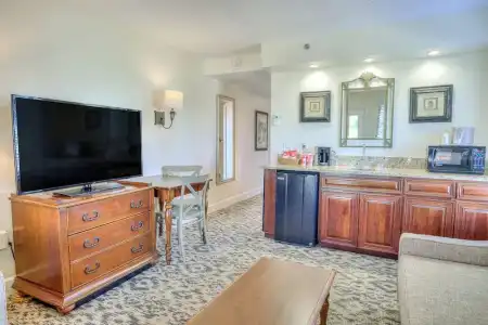 La Fiesta Ocean Inn And Suites - 114