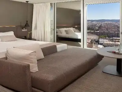 Meliá Barcelona Sky - 45