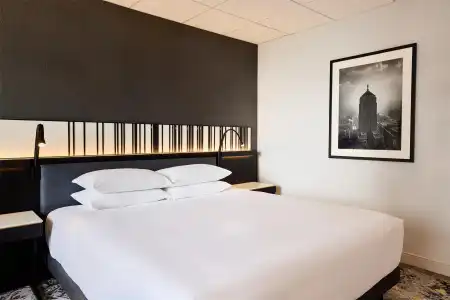 Hyatt Regency - 66