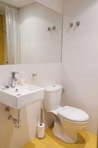 ZOOROOMS Boutique GuestHouse - 81