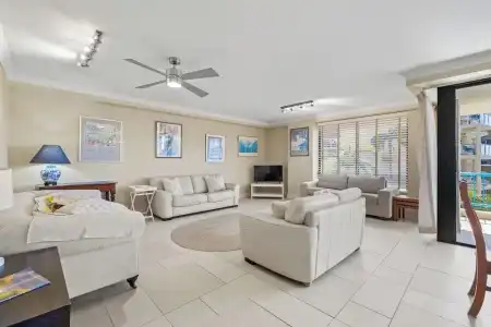 Burgess @ Kings Beach Apartments - 96