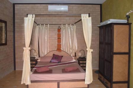 Sanuk bungalows - 21