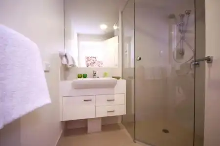 Domain Serviced Apartments - 35
