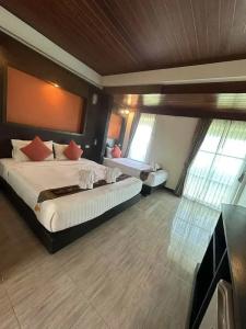 The Sea At Lanta - 47